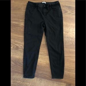 KENSIE • Black Skinny Pant